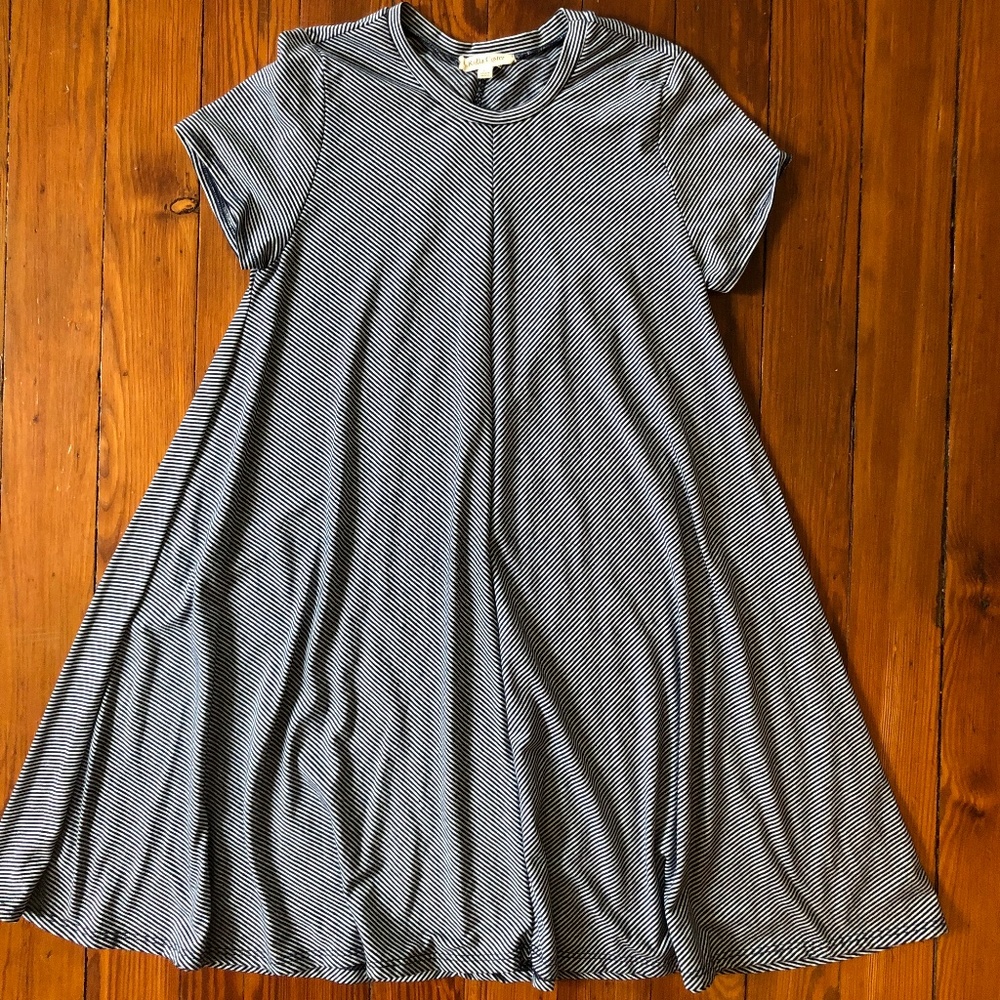 Swing Tee Shirt Dress
